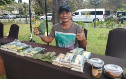 Mengenal Agus Tempe, Pria Jogja yang Ingin Menularkan Keahlian Bikin Tempe kepada Semua Orang