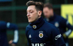 Punya Gaji Rp68 Miliar Per Tahun, Mesut Ozil Jadi Incaran RANS Cilegon FC 