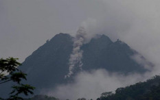 Gunung Merapi Erupsi, Awan Panas Meluncur ke Kali Bebeng