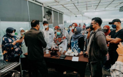 Platinum Adisucipto Hotel Gelar Barista Class & Coffee Photography