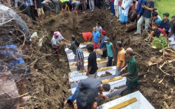 Pria Ini Kehilangan Ayah, Ibu, Anak, dan Neneknya akibat Kecelakaan Maut di Bukit Bego Bantul