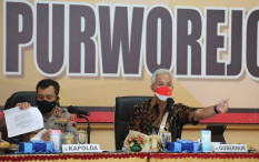 Ganjar Pranowo Datang ke Wadas, yang Menyambut Warga Pendukung Tambang