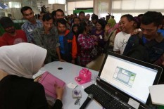 Jaminan Hari Tua Baru Cair Saat Usia 56 Tahun, Buruh Menolak, Pengusaha Setuju