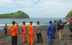 11 Orang Tewas Terseret Ombak saat Meditasi di Pantai Payangan Jember, Ini Identitas Mereka