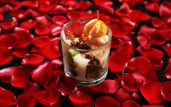 Bulan Penuh Cinta di Artotel