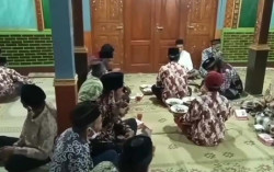Hai Pemuda, Begini Cara Nyinom yang Patut Dilestarikan di Zaman Now