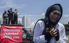 Guru Honorer Mulai Tekan Kontrak Kerja dengan Pemerintah Daerah