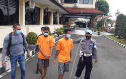 Ayamnya Mati Terserempet, Pemuda Sleman Bacok Pengendara Motor