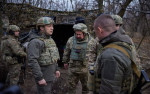 Bertempur Melawan Rusia, Presiden Voldymyr Zelensky Turun ke Medan Perang