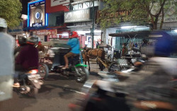 Pemindahan PKL Tak Berpengaruh, Malioboro Tetap Padat Pada Malam Minggu