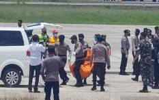 Gunakan 4 Helikopter, Proses Evakuasi 8 Jenazah Karyawan PTT ke RSUD Mimika