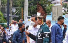 Luhut Mengklaim Jutaan Pemilih Partai Pemerintah Dukung Pemilu Ditunda
