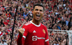 Ronaldo Ngamuk, Torehan Tiga Gol Bawa MU Menang Atas Spurs