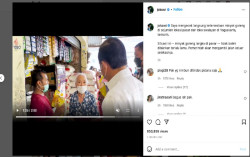 Jokowi Bayar Rp200.000 untuk 2 Liter Migor di Jogja, Mbah-Mbah Penjual Polos Langsung Kembalikan Rp100.000 ke Presiden   