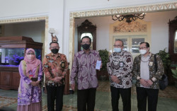 Sultan HB X Isi SPT Tahunan secara Online   