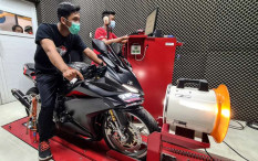 Tips Mudah Mengendarai Motor Kopling 