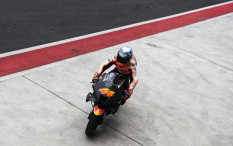 MotoGP Mandalika, Espargaro Soroti Ban, Marc Marquez Incar Finish di 10 Besar
