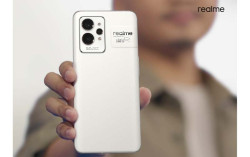 Berbahan Daur Ulang Kertas, Ini Spesifikasi Realme GT 2 Pro