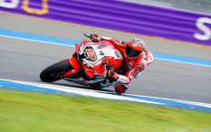 Bikin Bangga, Pebalap Astra Honda Kumandangkan Indonesia Raya di ARRC Buriram
