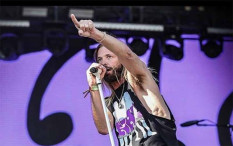 Foo Fighters Batalkan Semua Tur 