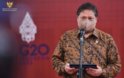 Menko Airlangga Tegaskan Presiden Minta Program Perlindungan Masyarakat Diintensifkan