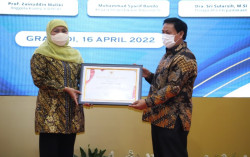 Khofifah Apresiasi Program Literasi untuk Kesejahteraan