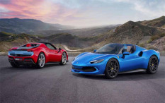Ferrari 296 GTS Mulai Mengaspal 