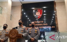 Polri Bakal Terbitkan Red Notice 5 Tersangka Robot Trading Fahrenheit