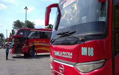 Harga Tiket Bus Mudik  Lebaran Naik Dua Kali Lipat