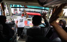 Berangkatkan Ribuan Pemudik, Ganjar: Hati-Hati di Jalan, Kalau Capek Istirahat