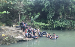 Wisata Susur Gua Gunungkidul Ramai Dikunjungi Wisatawan