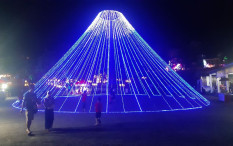 Bermandi Cahaya di Kaliurang Carnival
