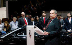 Mantan Bos Ferrari Jadi CEO Aston Martin 