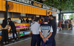 Viral, Mie Gacoan Bantah Pungut Parkir untuk Pejalan Kaki