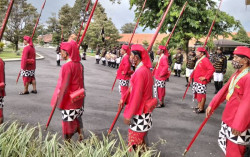Pergantian Bregada Jaga Pakualaman Jadi Destinasi Wisata Budaya