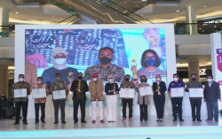 PLN Sabet 4 Penghargaan BUMN Entrepreneurial Marketing Award 2022 