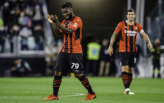 Kessie Pamitan Tak Bersama Milan Lagi