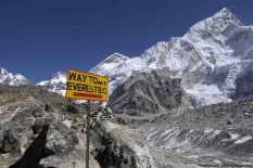 Pesawat dengan 22 Penumpang Hilang Kontak di Nepal 