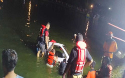 Mobil Kecemplung Embung saat Latihan Menyetir, 1 Meninggal Dunia