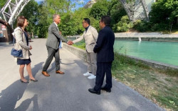 Bertemu Ridwan Kamil, Wali Kota Bern Janji Terus Cari Eril Khan