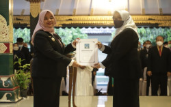 Perkenalkan, Ini Dia Perempuan Pertama yang Pimpin Satpol PP di Wilayah DIY