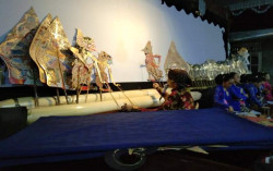 Mengenal Dalang Cilik Asal Gunungkidul yang Dianggap Mirip Ki Seno Nugroho