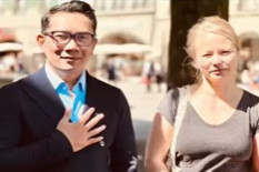 Begini Cara Ridwan Kamil Berterima Kasih kepada Guru SD yang Temukan Jenazah Eril