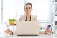 Partisipasi Perempuan di Dunia Kerja dan Usaha Menurun