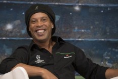 Uji Coba RANS Nusantara FC Batal, Ronaldinho Urung Mentas