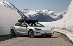 Tesla Digugat Karyawannya, Diduga Langgar Undang-Undang PHK
