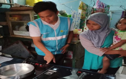 Masyarakat Kota Solo Sambut Antusias Konversi Kompor Induksi