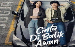 Umay Shahab Sutradarai Serial Cinta Di Balik Awan