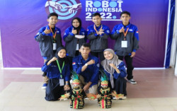 Tampil dengan Tarian Dayak di KRI, Robot Buatan Mahasiswa UAD Raih Perunggu