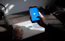Tentang Akun Bot Spam, Hal yang Bikin Elon Musk Batalkan Akuisisi Twitter